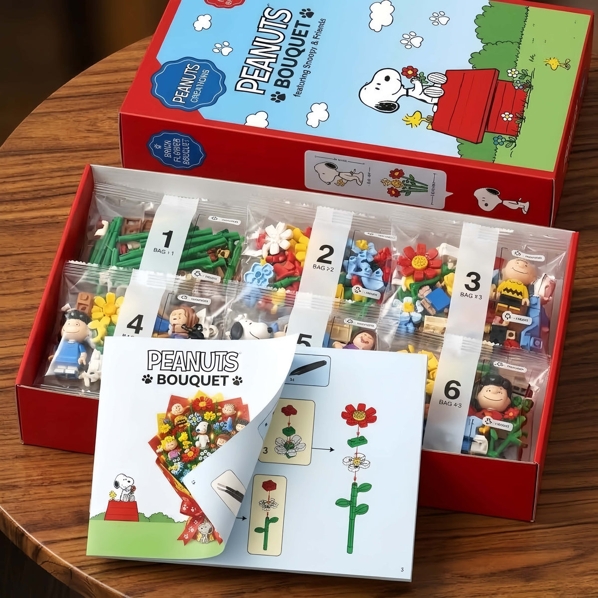 Peanuts Snoopy and Friends Building Block Flower Bouquet Set